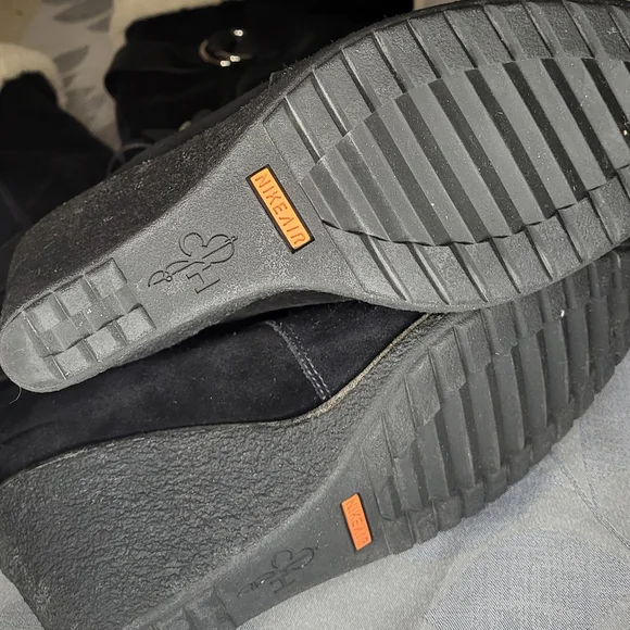 Cole Haan Suede lined boots - Picture 8 of 10